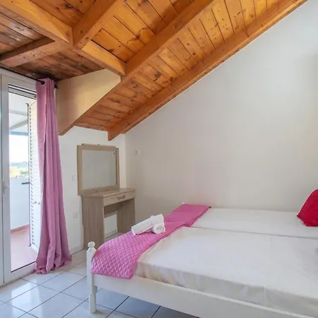 Brunswick - Pool & Beach Apartmán Laganas