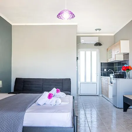 Brunswick - Pool & Beach Laganas